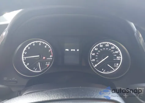 2024 Toyota Camry Se z USA, uszkodzony, nr VIN 4T1G11AK7RU880794